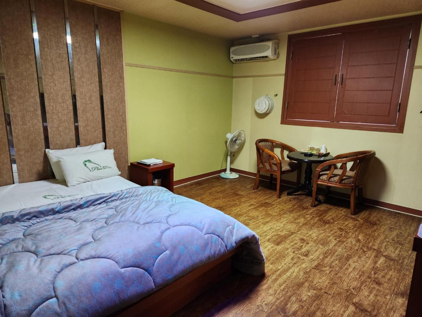 Plus Motel Gwangju Metropolitan City Exterior foto